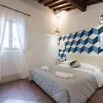 Keys Of Italy - F5 - Fiesolana 24 - Santa Croce One Bedroom Flat 2 To 4 Guests