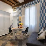 Keys Of Italy - F5 - Fiesolana 24 - Santa Croce One Bedroom Flat 2 To 4 Guests