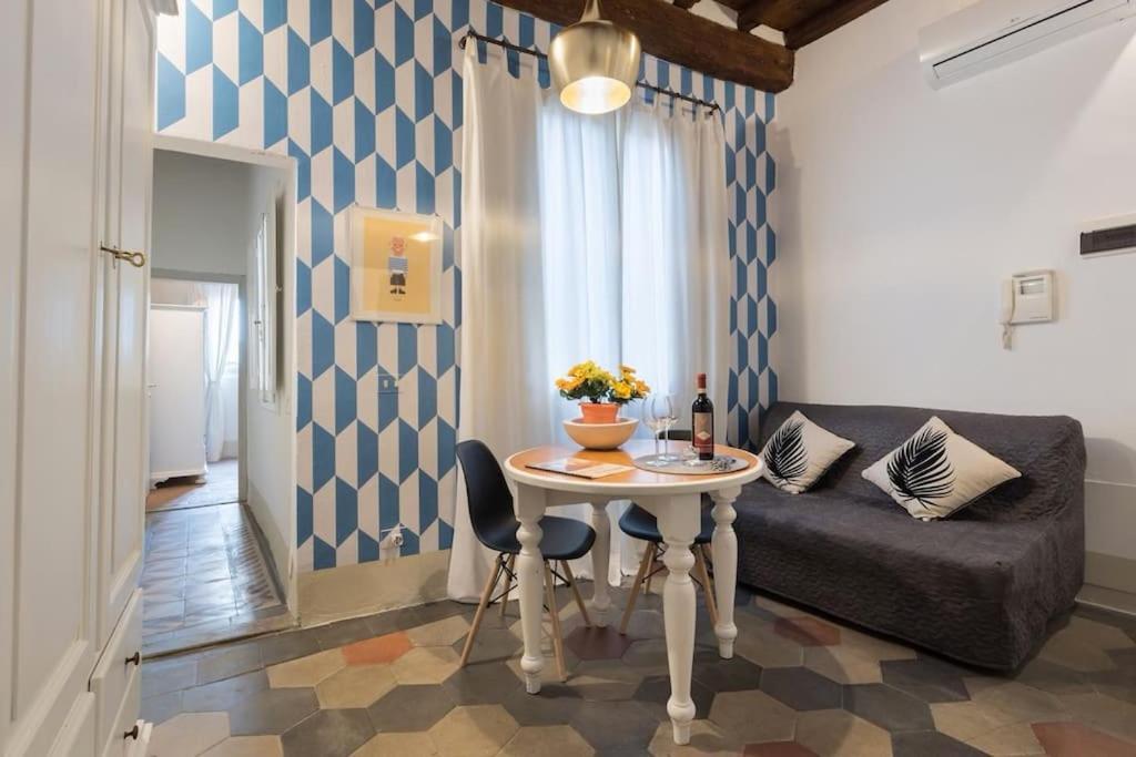 Keys Of Italy - F5 - Fiesolana 24 - Santa Croce One Bedroom Flat 2 To 4 Guests Apartamento Florencia