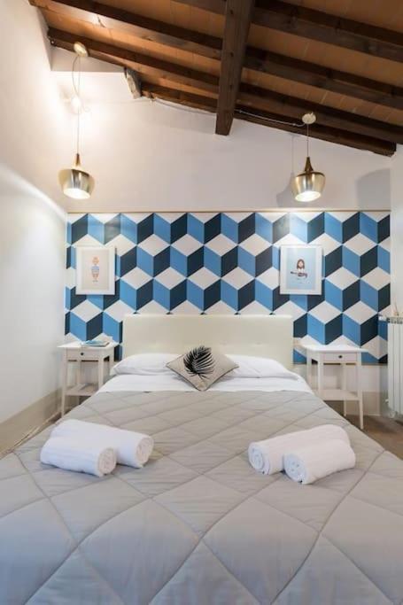 Keys Of Italy - F5 - Fiesolana 24 - Santa Croce One Bedroom Flat 2 To 4 Guests *