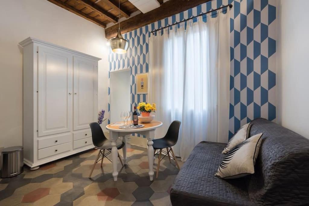 Keys Of Italy - F5 - Fiesolana 24 - Santa Croce One Bedroom Flat 2 To 4 Guests Apartamento